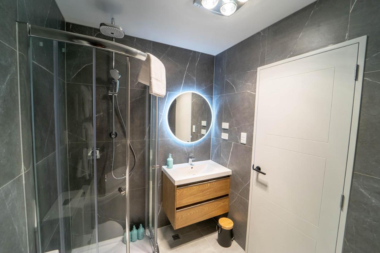 Modern Sunnyhills Town House Villa Auckland Eksteriør billede
